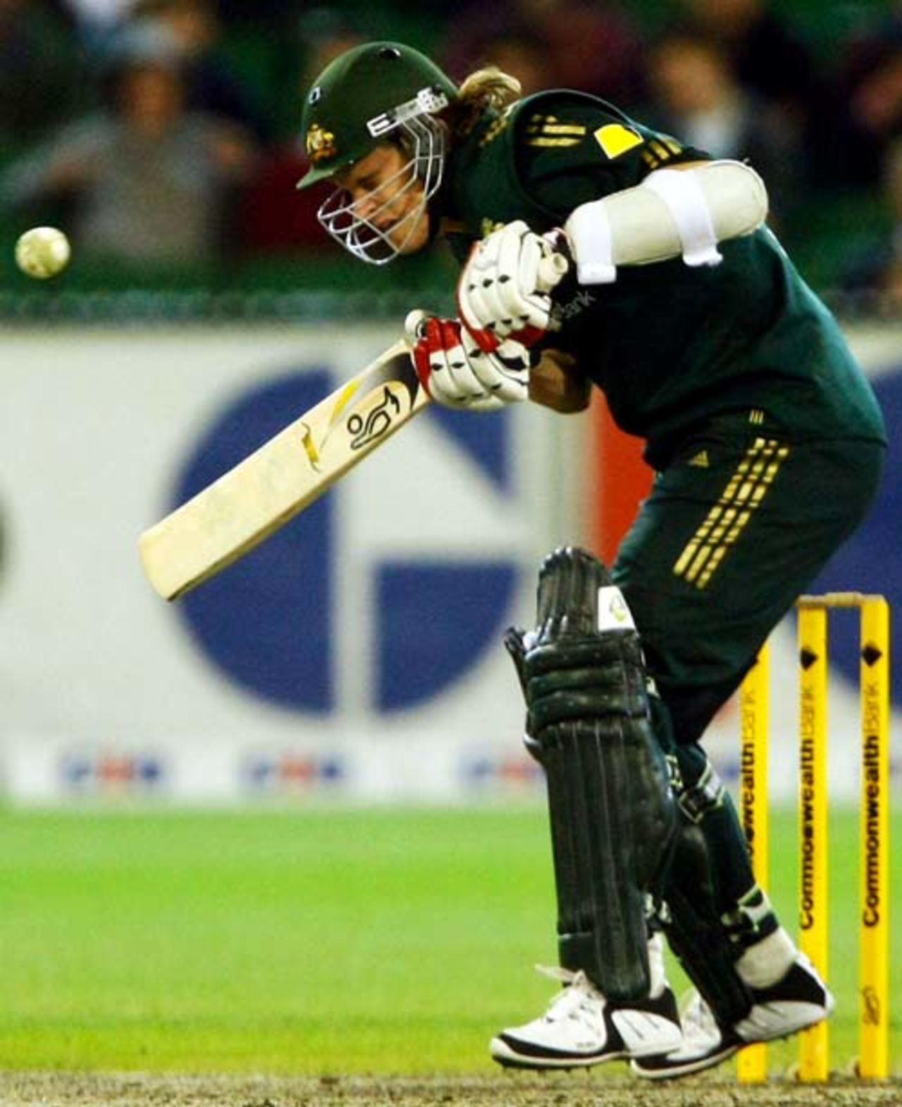 Nathan Bracken tries to evade a short delivery, Australia v Sri Lanka, CB Series, 12th ODI, Melbourne, February 29, 2008 

