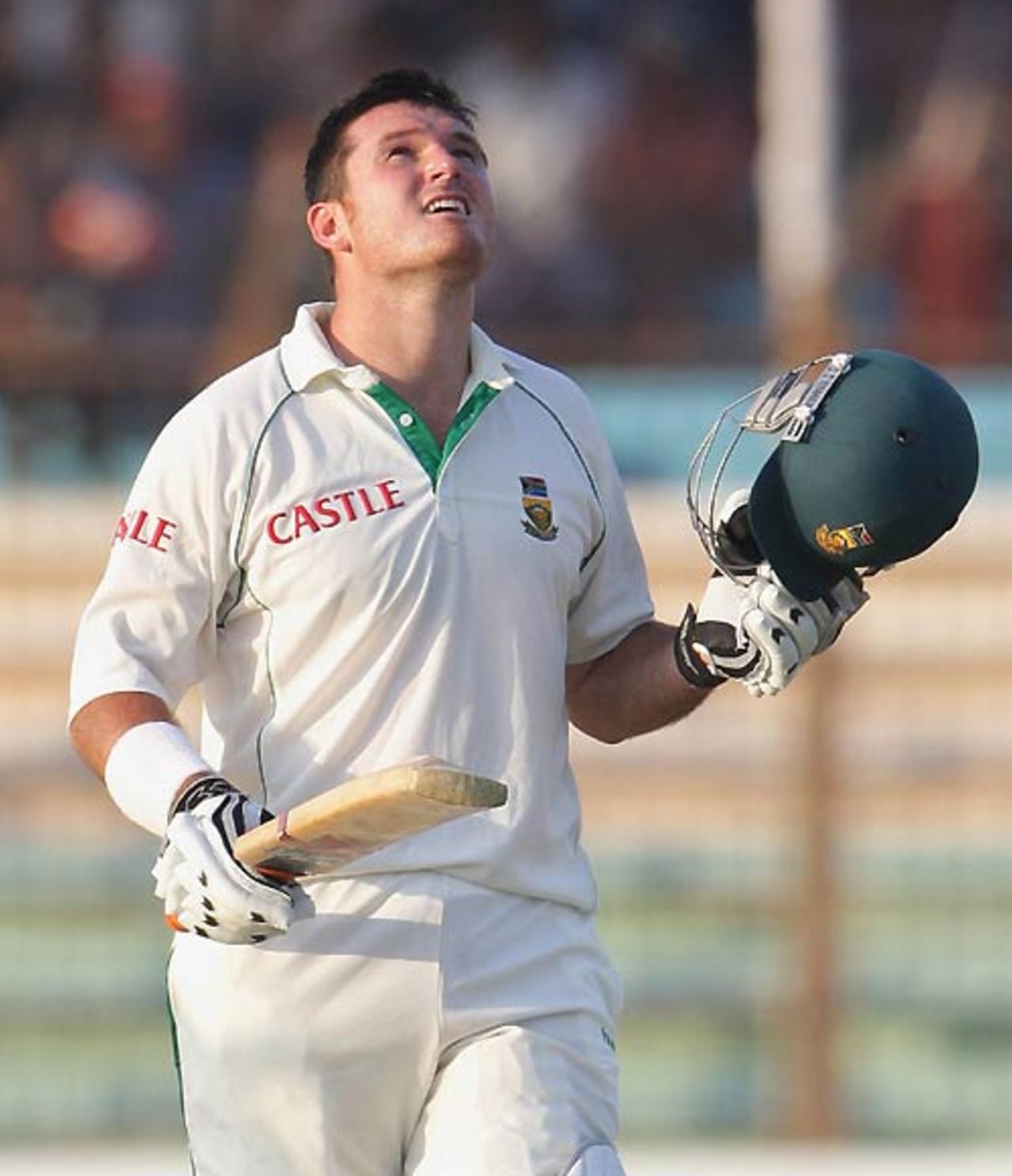 Graeme Smith looks heavenward after a long hard day, Bangladesh v South Africa, 2nd Test, Chittagong, 1st day, February 29, 2008
