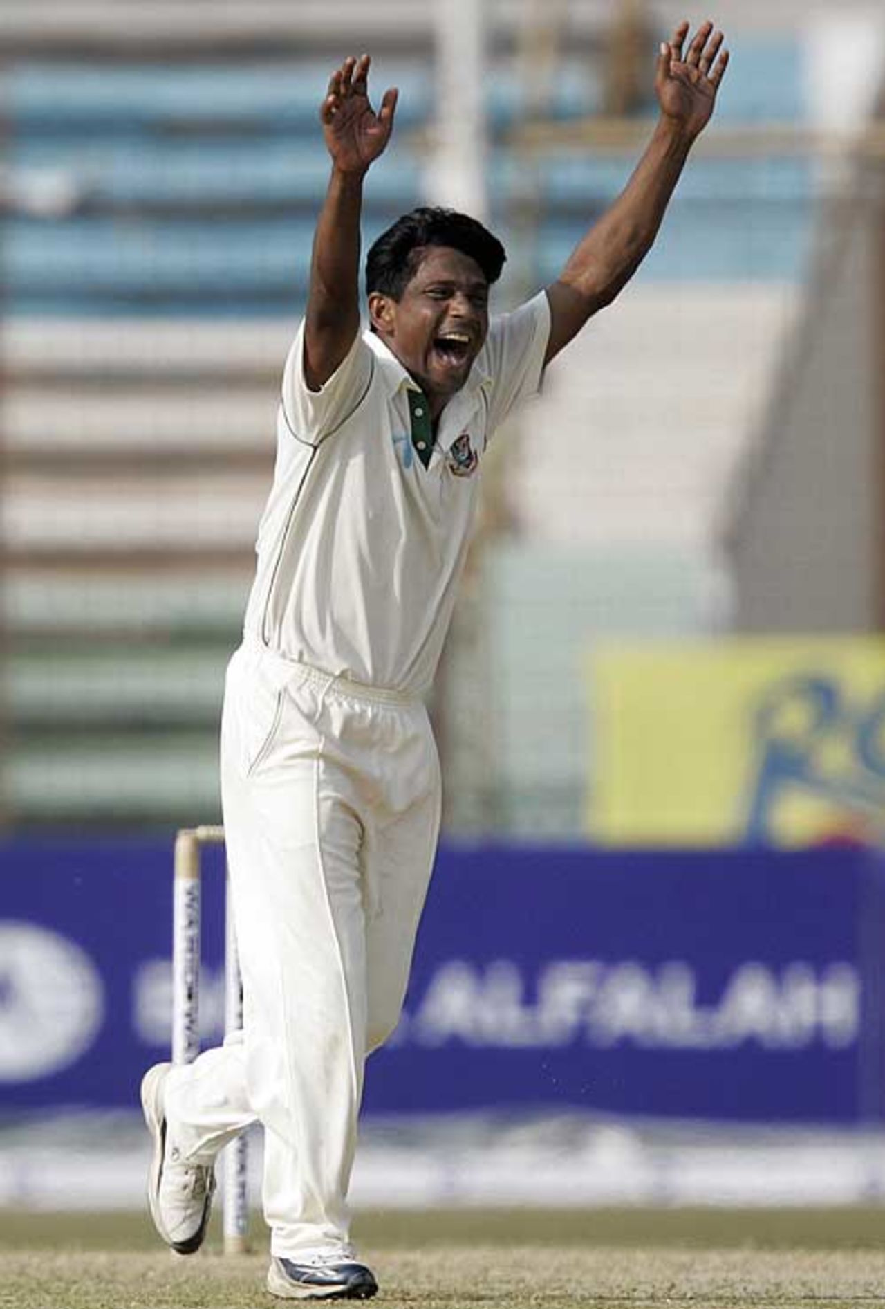 Mohammad Rafique celebrates his 100th Test wicket, Bangladesh v South Africa, 2nd Test, Chittagong, 2nd day, March 1, 2008