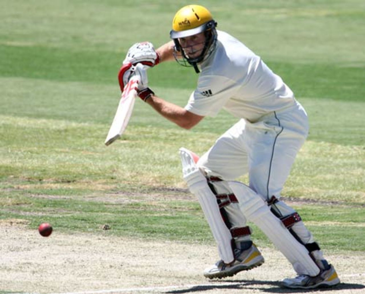 Shaun Marsh cuts on his way to 53, Western Australia v Victoria, Pura Cup, Perth, February 29, 2008