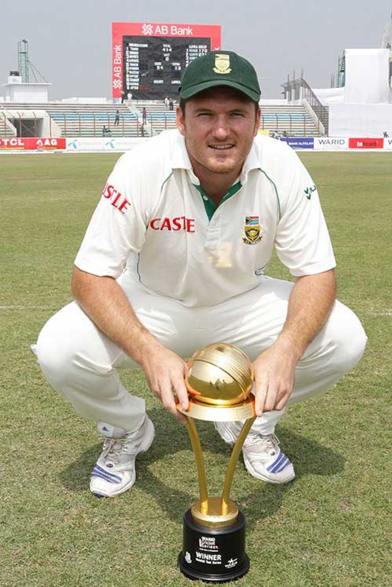 Graeme Smith with the series trophy after South Africa won by an innings and 205 runs, Bangladesh v South Africa, 2nd Test, Chittagong, 4th day, March 3, 2008 