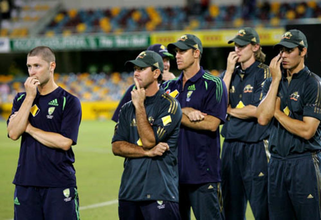 The dejected Australian faces say it all, Australia v India, CB Series, 2nd final, Brisbane, March 4, 2008 