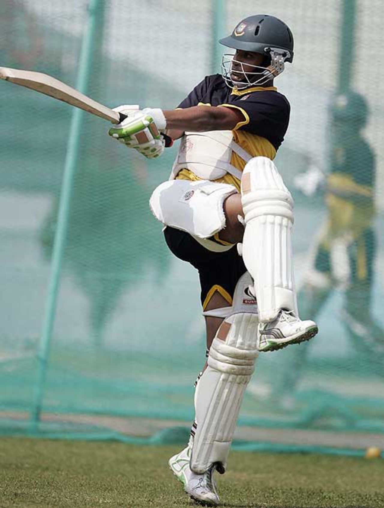 Tamim Iqbal bats during the nets, Chittagong, March 6, 2008.
