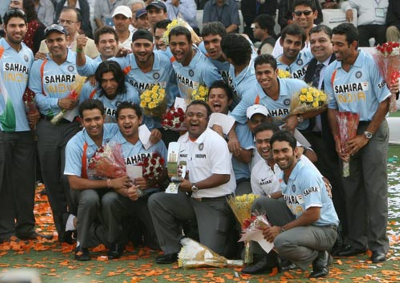 The jubilant Indian team at the Feroz Shah Kotla, New Delhi, March 6, 2008