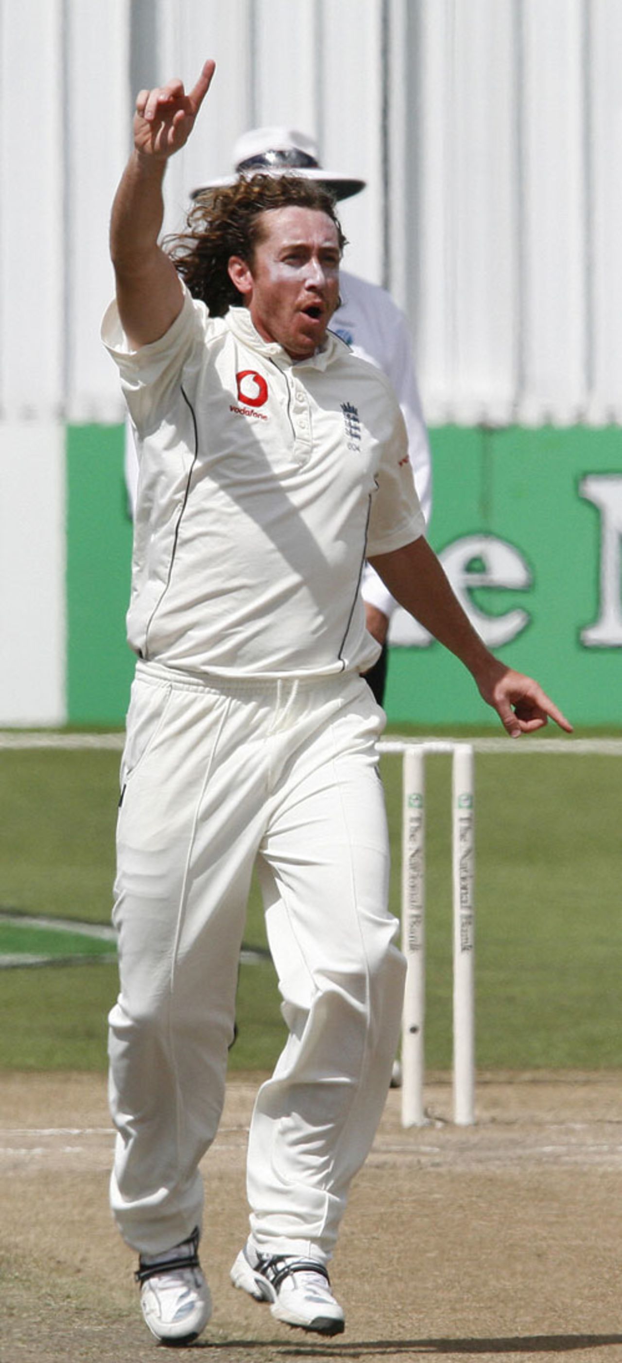 "After two leg-side deliveries Ryan Sidebottom finds the spot on off stump, angling across Mathew Bell who prods forward without great conviction. A touch of extra bounce, the ball clips the outside edge and loops through to Ambrose who takes it low", New Zealand v England, 1st Test, Hamilton, March 7, 2008
