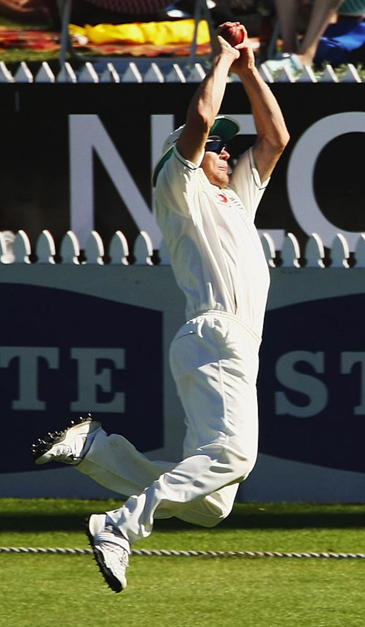 Matthew Hoggard dives and holds onto an outstanding catch in the deep to dismiss Jamie How , New Zealand v England, 1st Test, Hamilton, March 8, 2008