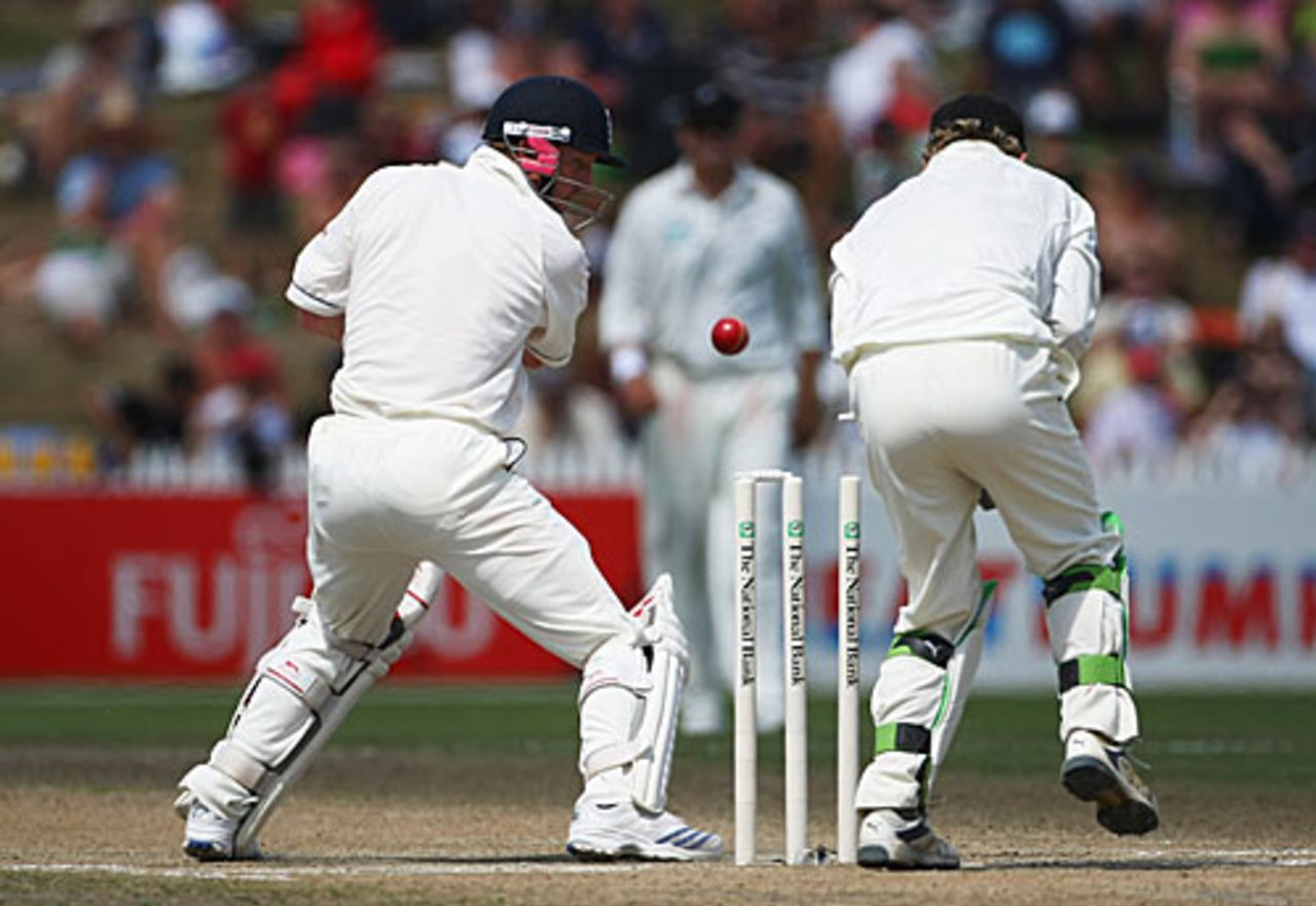 Paul Collingwood cuts and is bowled, New Zealand v England, 1st Test, Hamilton, March 9, 2008