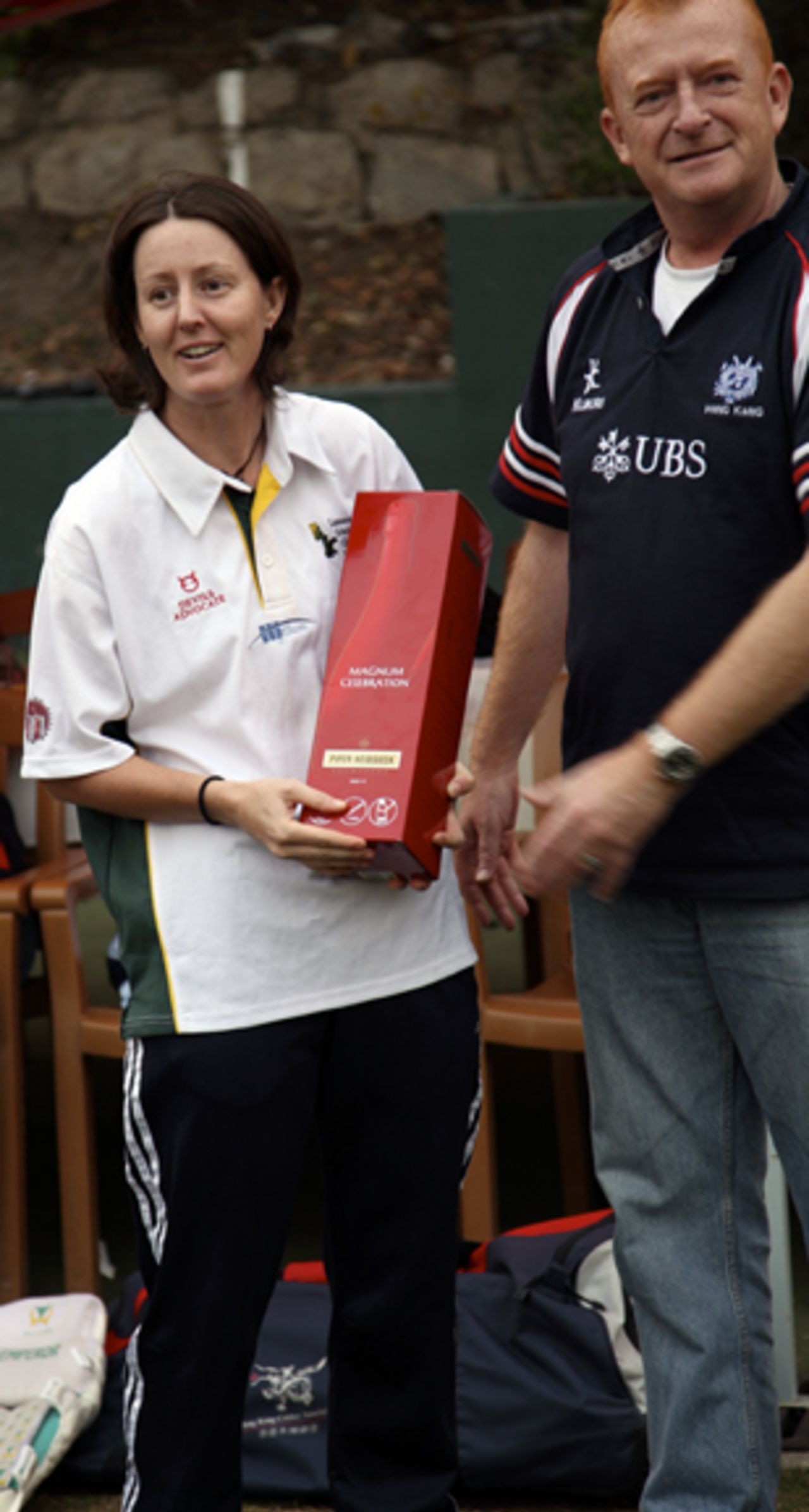 Neisha Pratt receives her Player of the Match award from HKCA Chairman Clive Howard, 08.03.2008