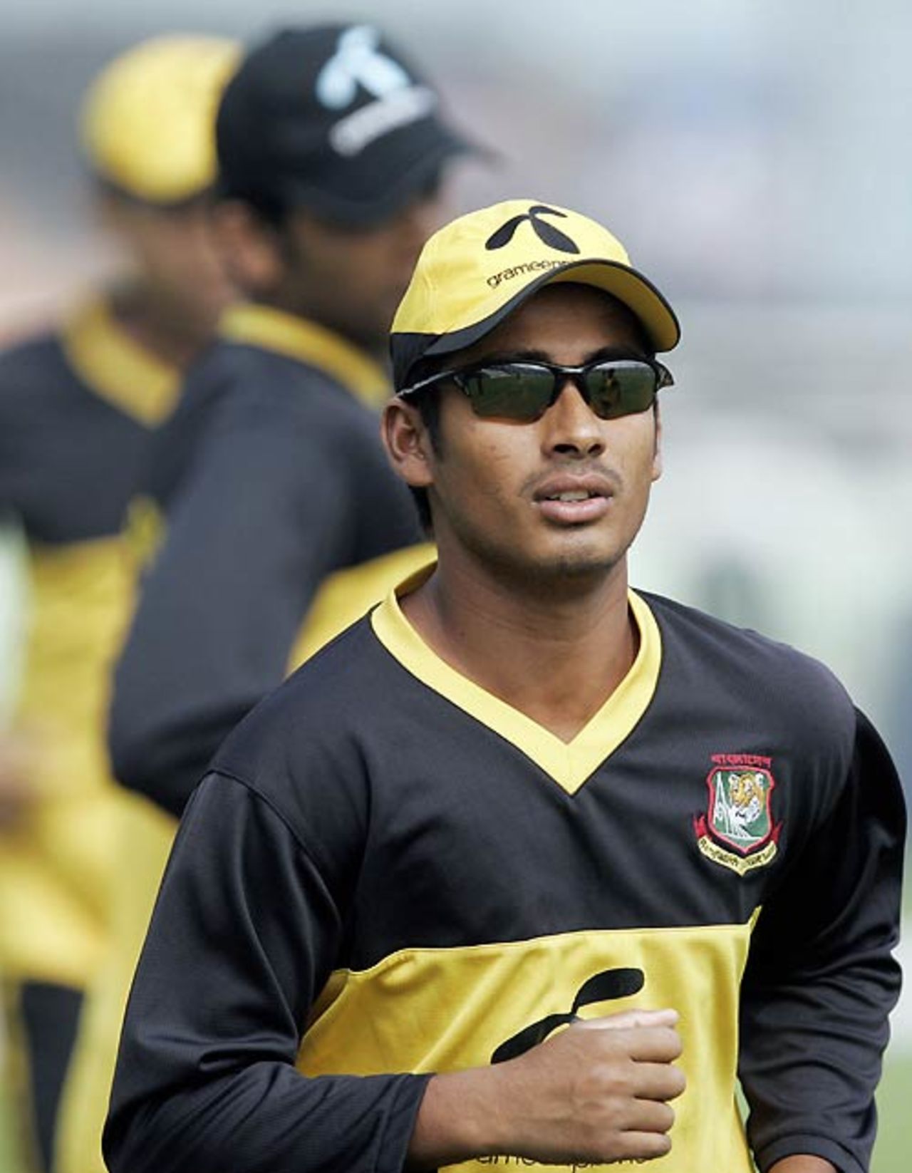 Mohammad Ashraful trains ahead of the second one-dayer, Mirpur, March 11, 2008