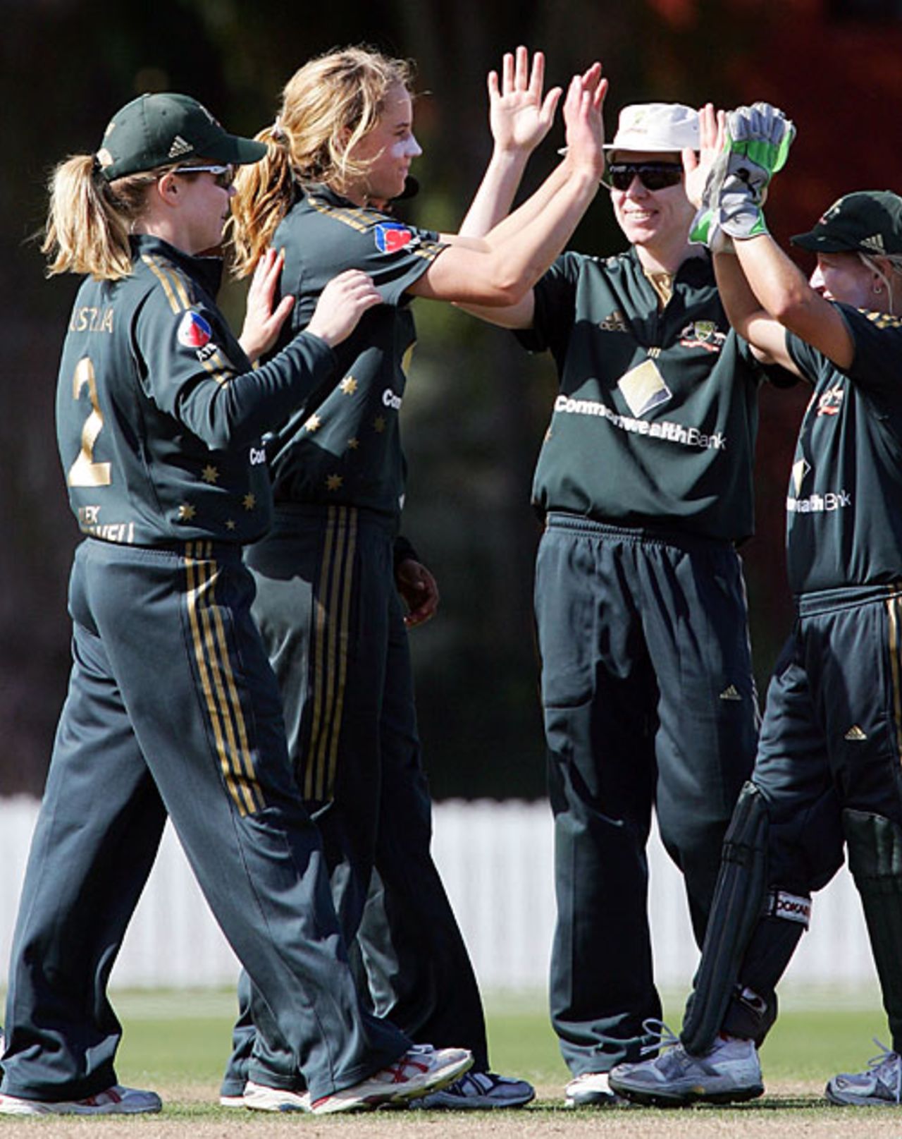 Ellyse Perry celebrates a wicket with her team-mates, New Zealand women v Australia women, 4th ODI, Rose Bowl, Lincoln, March 15, 2008