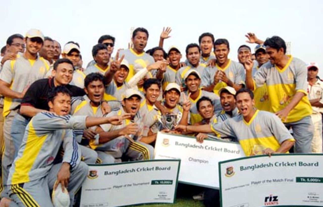 Abahani were crowned champions, Dhaka Premier Division Twenty20 Cricket League 2007-08, March 16, 2008