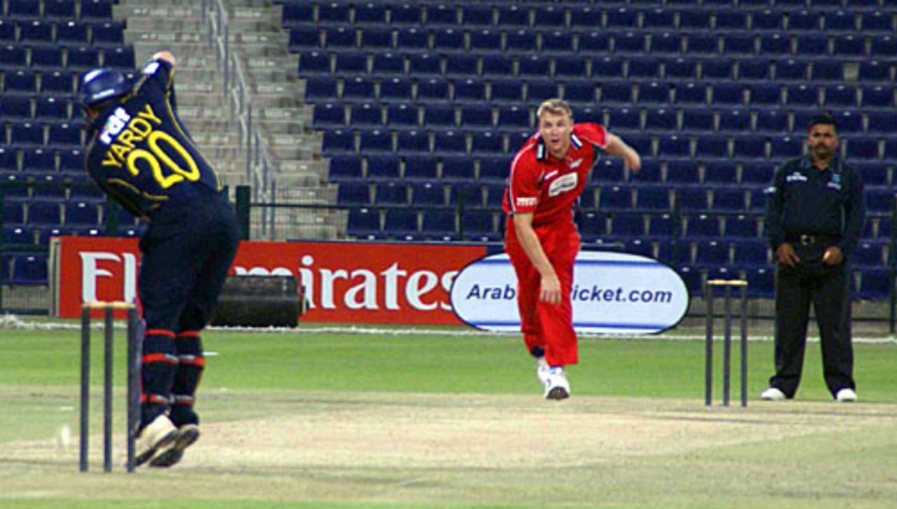 Andrew Flintoff back in action with the ball,  Lancashire v Sussex, Pro ARCH Trophy, Abu Dhabi, March 19, 2008