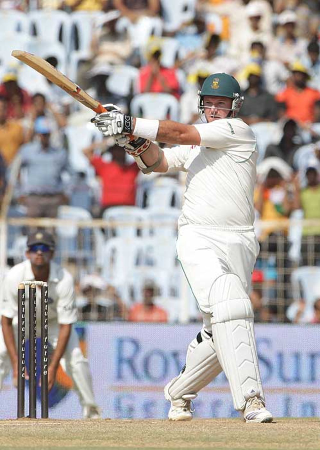 Graeme Smith got South Africa's second innings off briskly, India v South Africa, 1st Test, Chennai, 4th day, March 29, 2008 