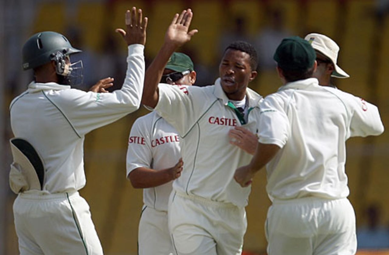 Makhaya Ntini celebrates the wicket of VVS Laxman, India v South Africa, 2nd Test, Ahmedabad, 1st day, April 3, 2008