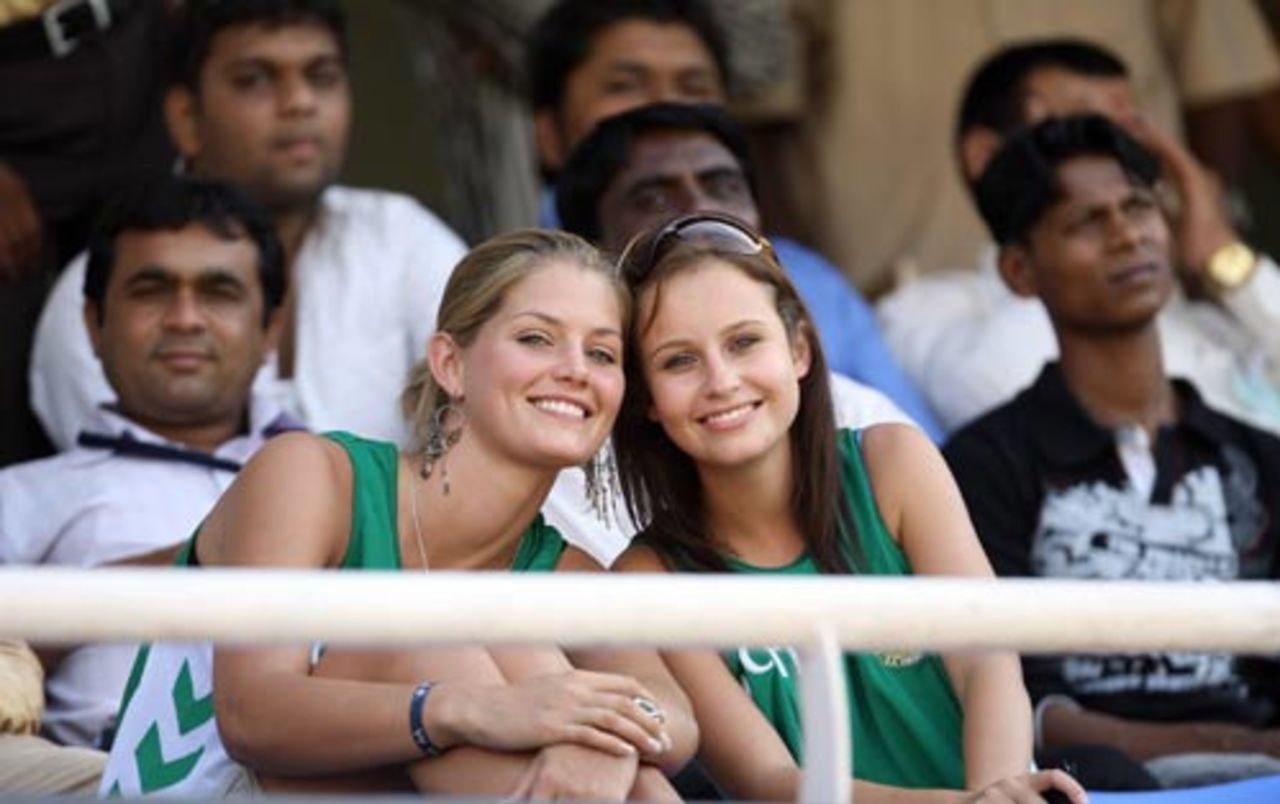 Shamone Jardim (left) and Jeanne Kietzmann, the partners of Jacques Kallis and  Dale Steyn respectively, enjoy the cricket, India v South Africa, 2nd Test, Ahmedabad, 1st day, April 3, 2008