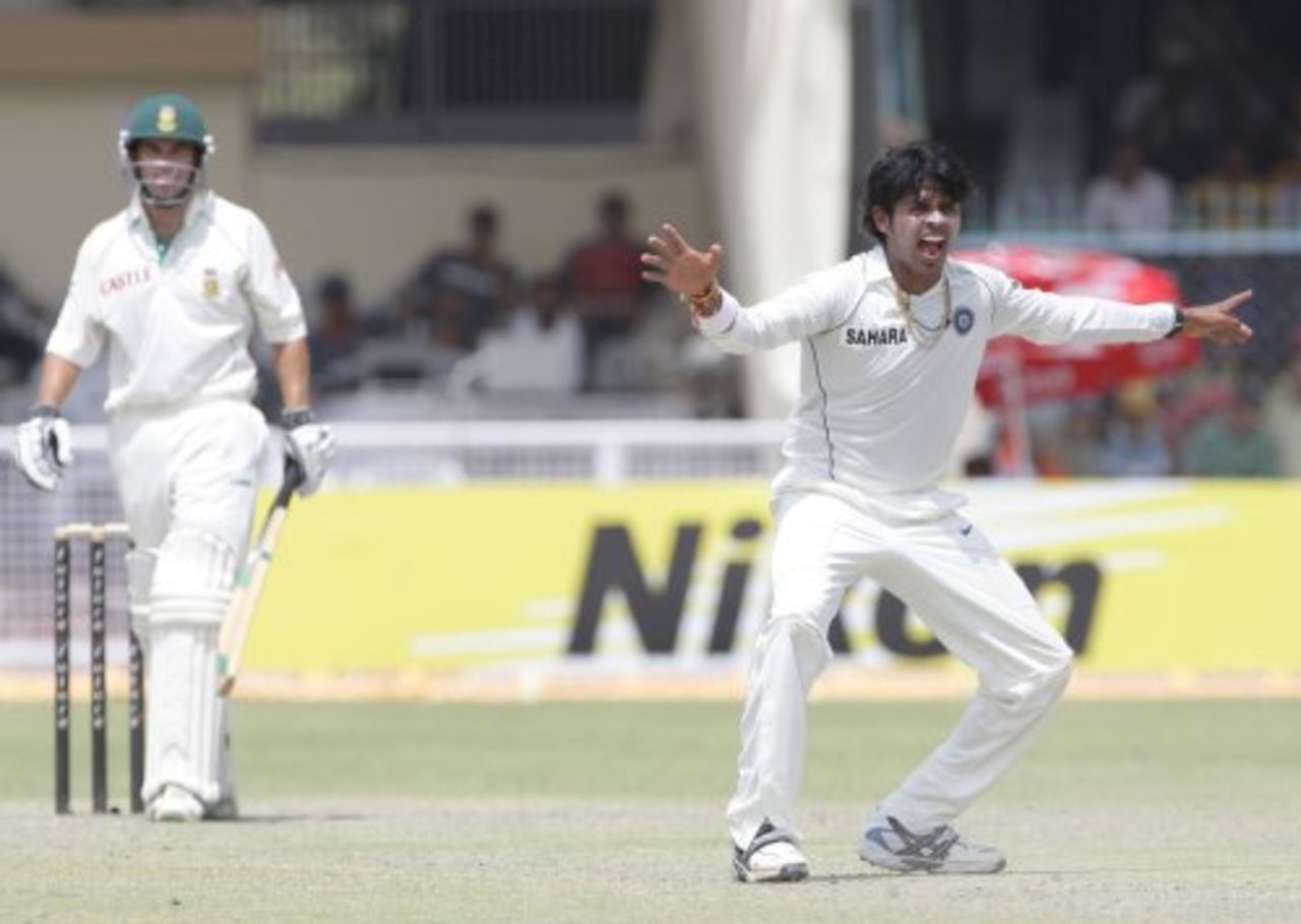Sreesanth successfully appeals for an lbw verdict against Neil McKenzie, India v South Africa, 3rd Test, Kanpur, 3rd day, April 13, 2008