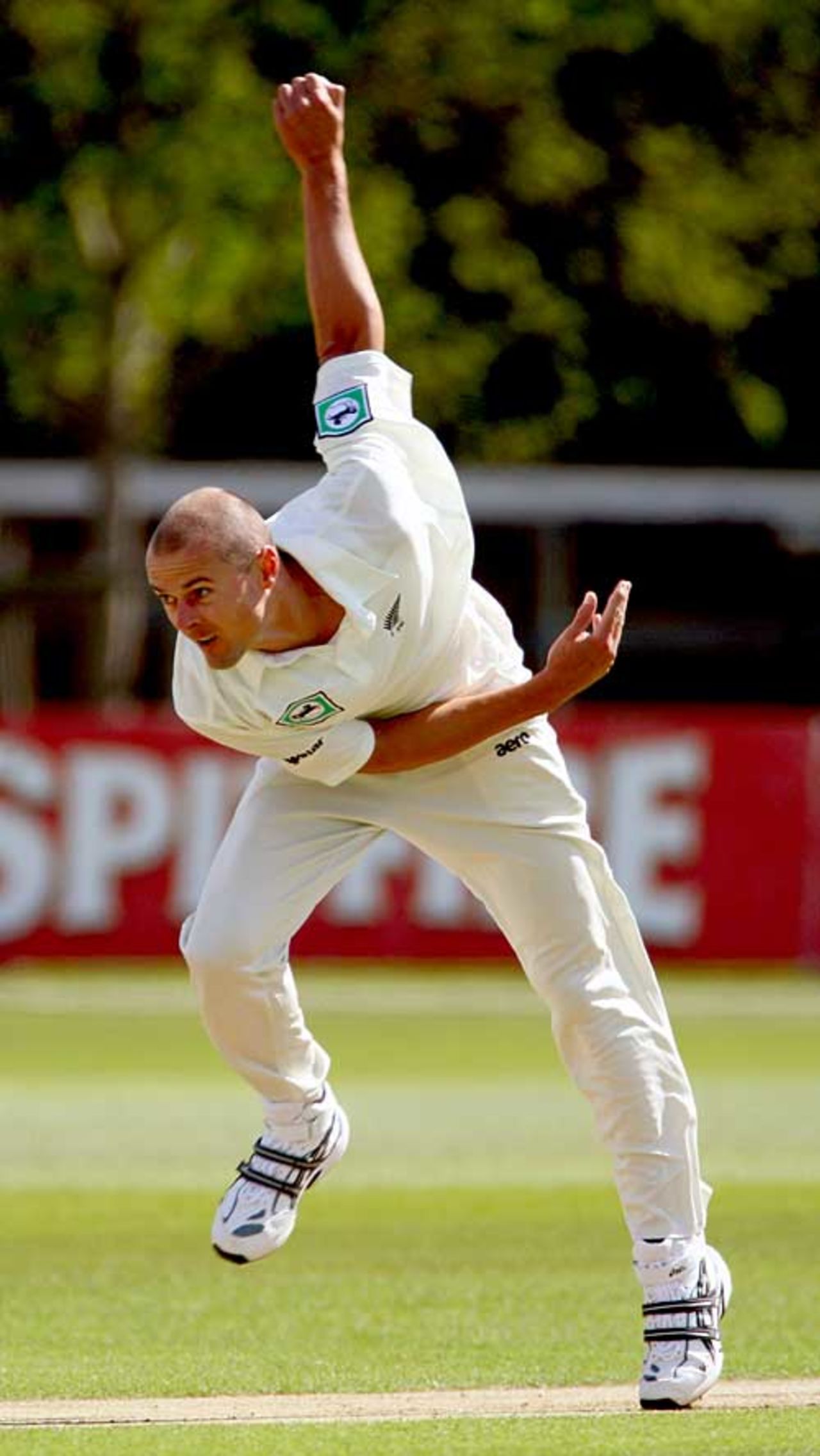 Chris Martin in action on the first morning against Kent, Kent v New Zealanders, Tour match, Canterbury, April 28, 2008