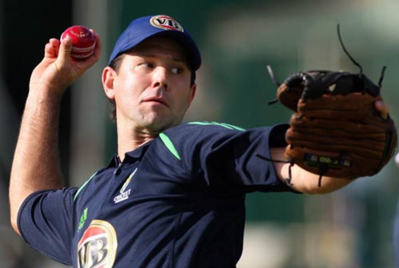 Ricky Ponting throws during fielding practice at Australia's training camp, Allan Border Field, Brisbane, May 5, 2008