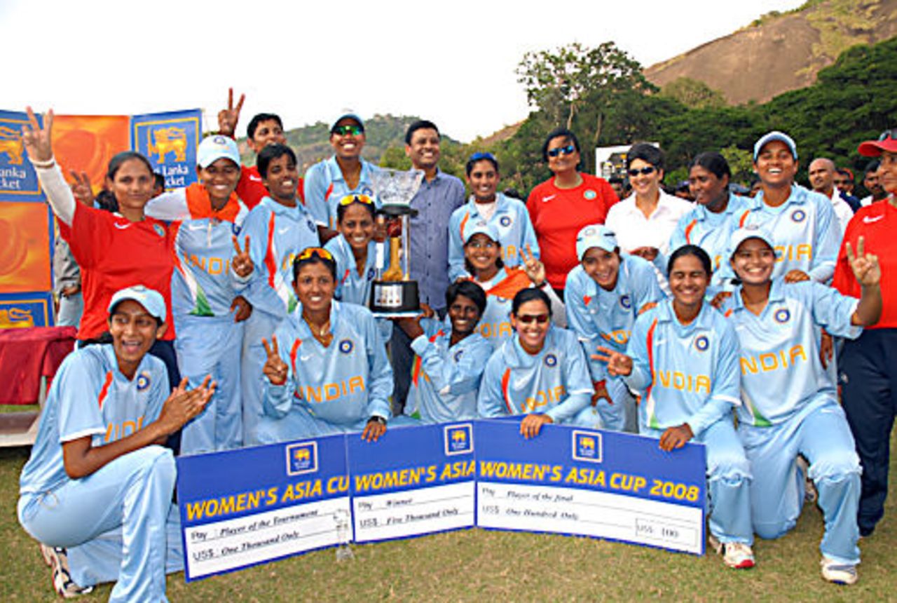 India won the Asia Cup for the fourth successive time, Sri Lanka Women v India Women, Women's Asia Cup final, Kurunegala, May 11, 2008 