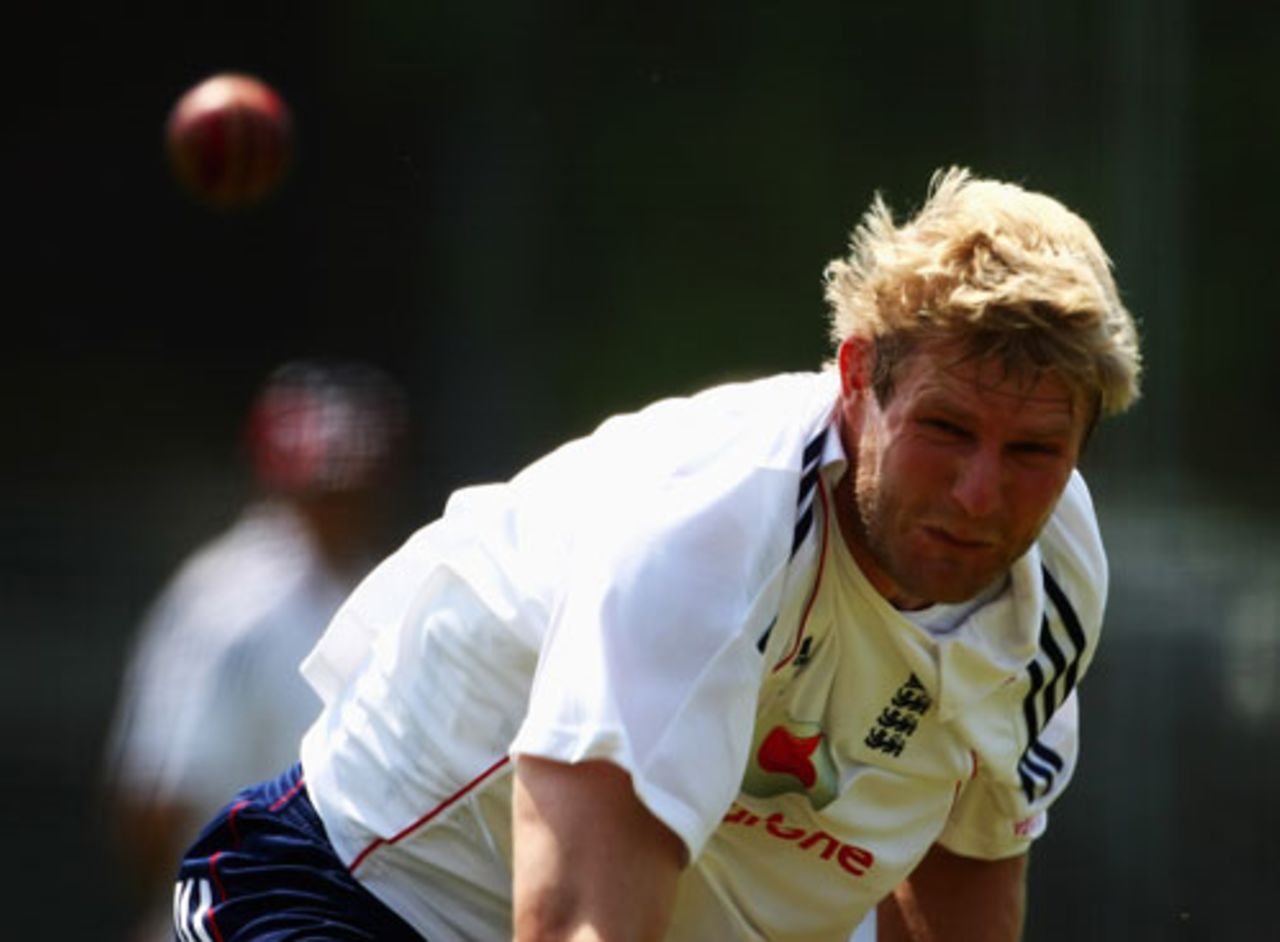 Matthew Hoggard bowls at England's training session, Lord's, May 13, 2008