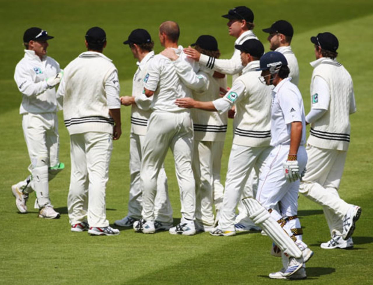 Chris Martin's team-mates congratulate him on removing Alastair Cook, England v New Zealand, 1st Test, Lord's, May 18, 2008