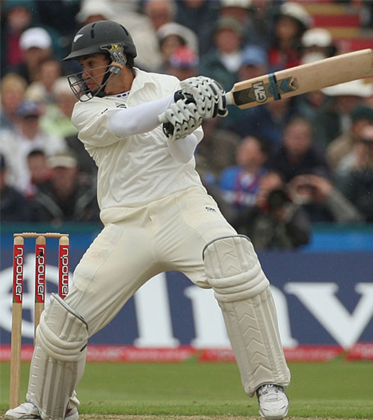 Ross Taylor struck out with aplomb, England v New Zealand, 2nd Test, Old Trafford, May 23, 2008