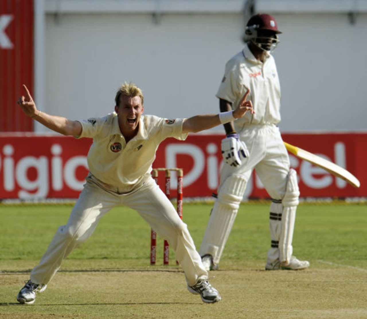 Brett Lee makes an unsuccessful appeal against Runako Morton, West Indies v Australia, 1st Test, Jamaica, May 23, 2008