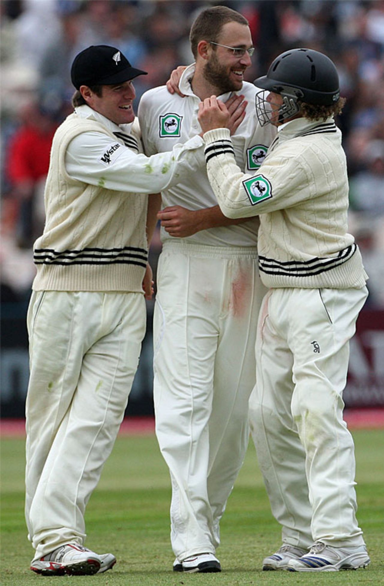 Daniel Vettori is hugged for getting the breakthrough in England's second innings, England v New Zealand, 2nd Test, Old Trafford, May 25, 2008