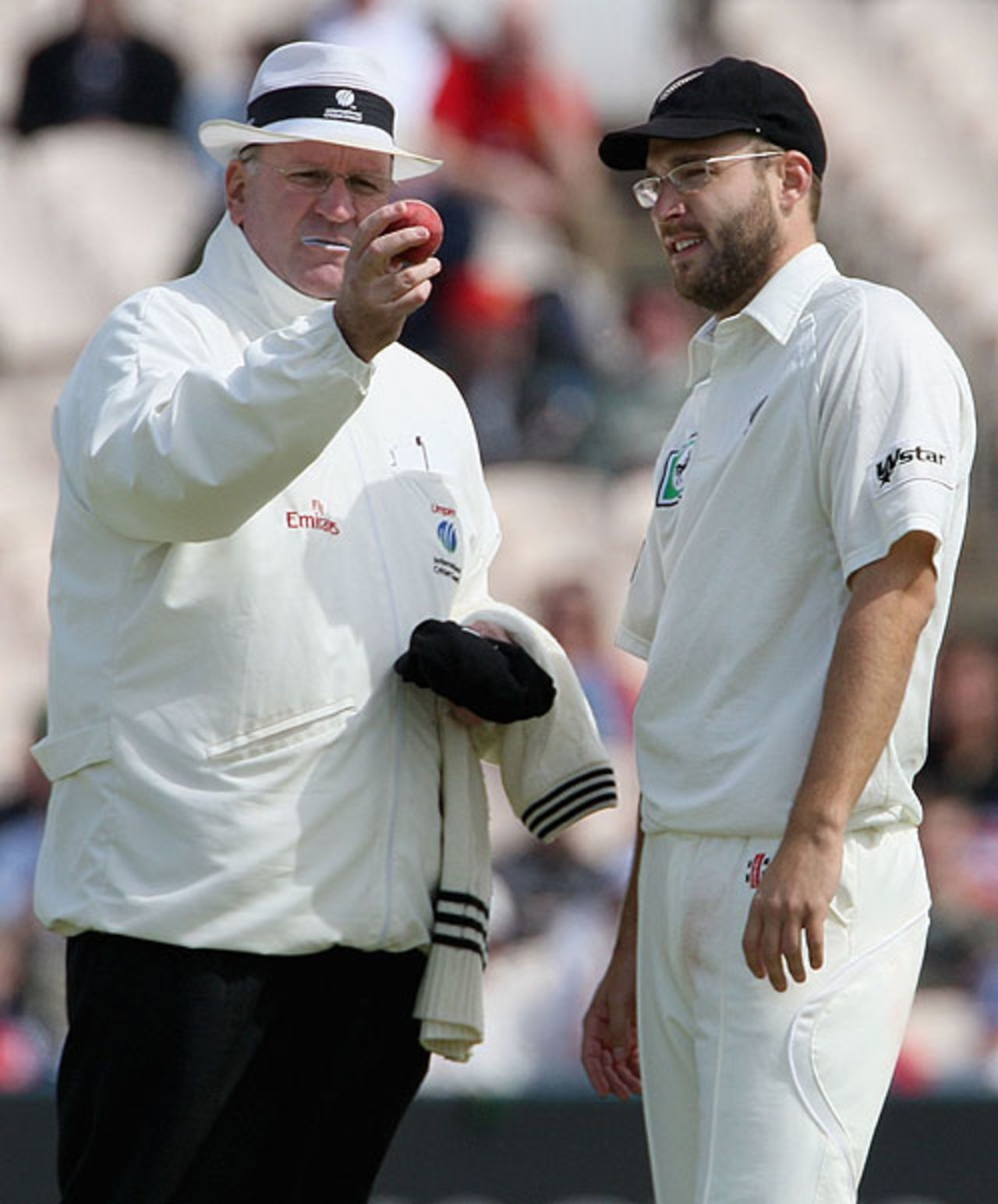 Darrell Hair and Daniel Vettori inspect the ball at Old Trafford, England v New Zealand, 2nd Test, Old Trafford, May 25, 2008
