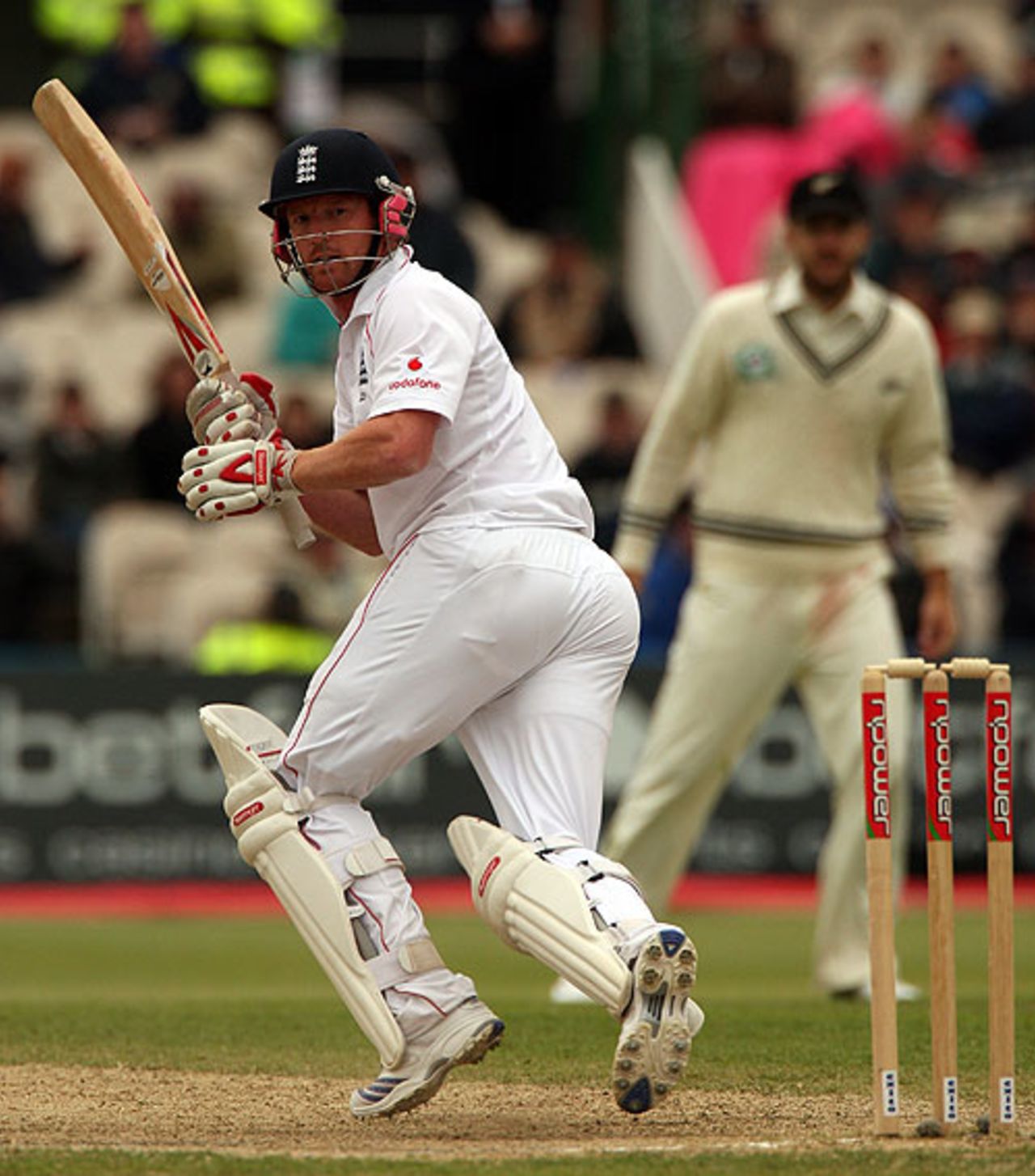 Paul Collingwood overcame his poor form to steer England to their victory, England v New Zealand, 2nd Test, Old Trafford, May 25, 2008