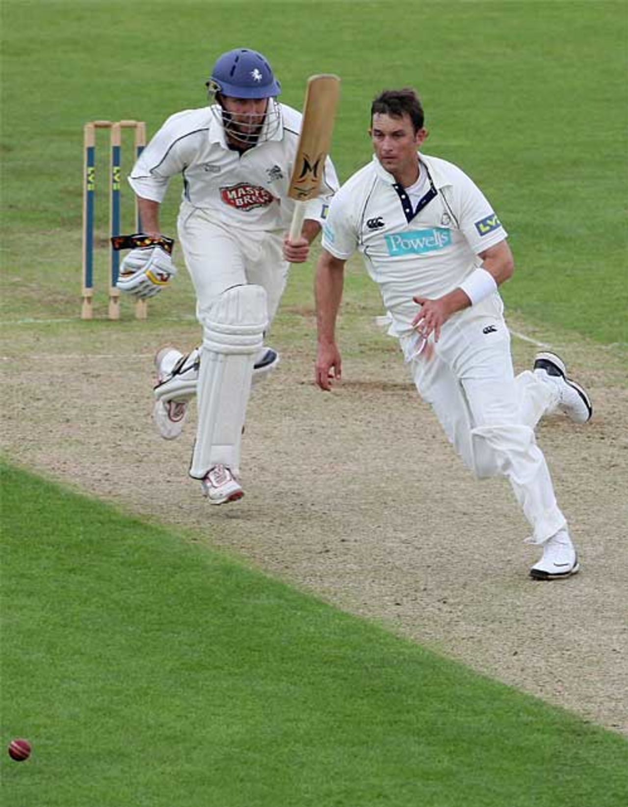 Collision course: Shane Bond and Martin van Jaarsveld cross paths, Hampshire v Kent, County Championship, The Rose Bowl, May 31, 2008