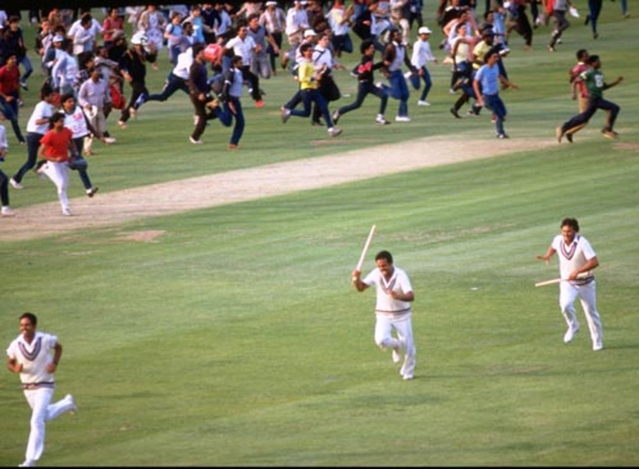 Players grab the stumps and make a dash as fans invade the pitch, World Cup final, India v West Indies, Lord's, June 25, 1983