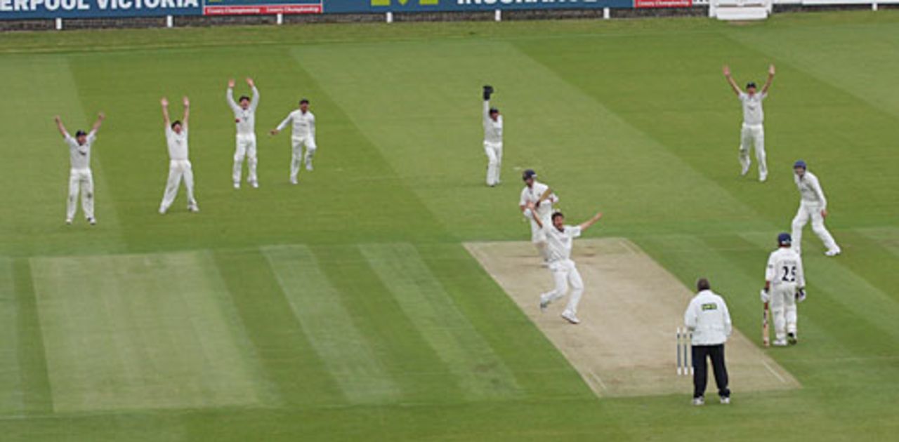 James Foster survives a raucous appeal on Tim Murtagh's hat-trick ball, Middlesex v Essex, Lord's, June 6, 2008