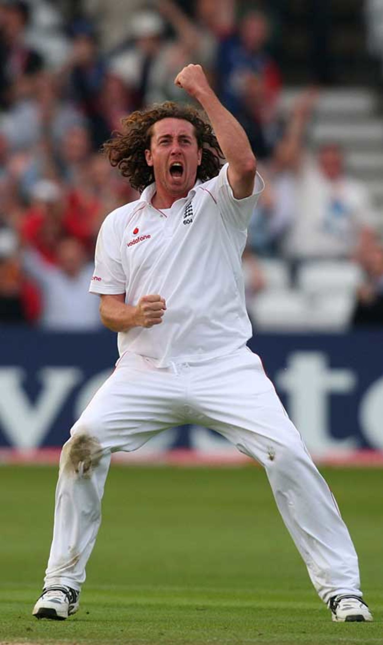 Ryan Sidebottom is pumped after removing Daniel Flynn, England v New Zealand, 3rd Test, Trent Bridge, June 7, 2008