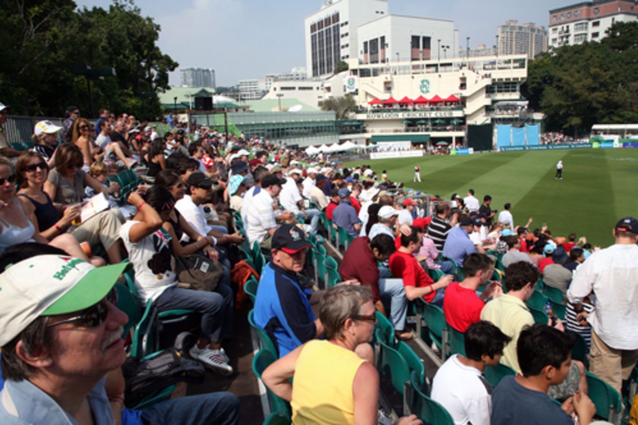 The Hong Kong Cricket Sixes will now be available to an estimated 100 million TV viewers worldwide after a landmark broadcasting agreement between tournament organisers and Taj TVs Ten Sports.