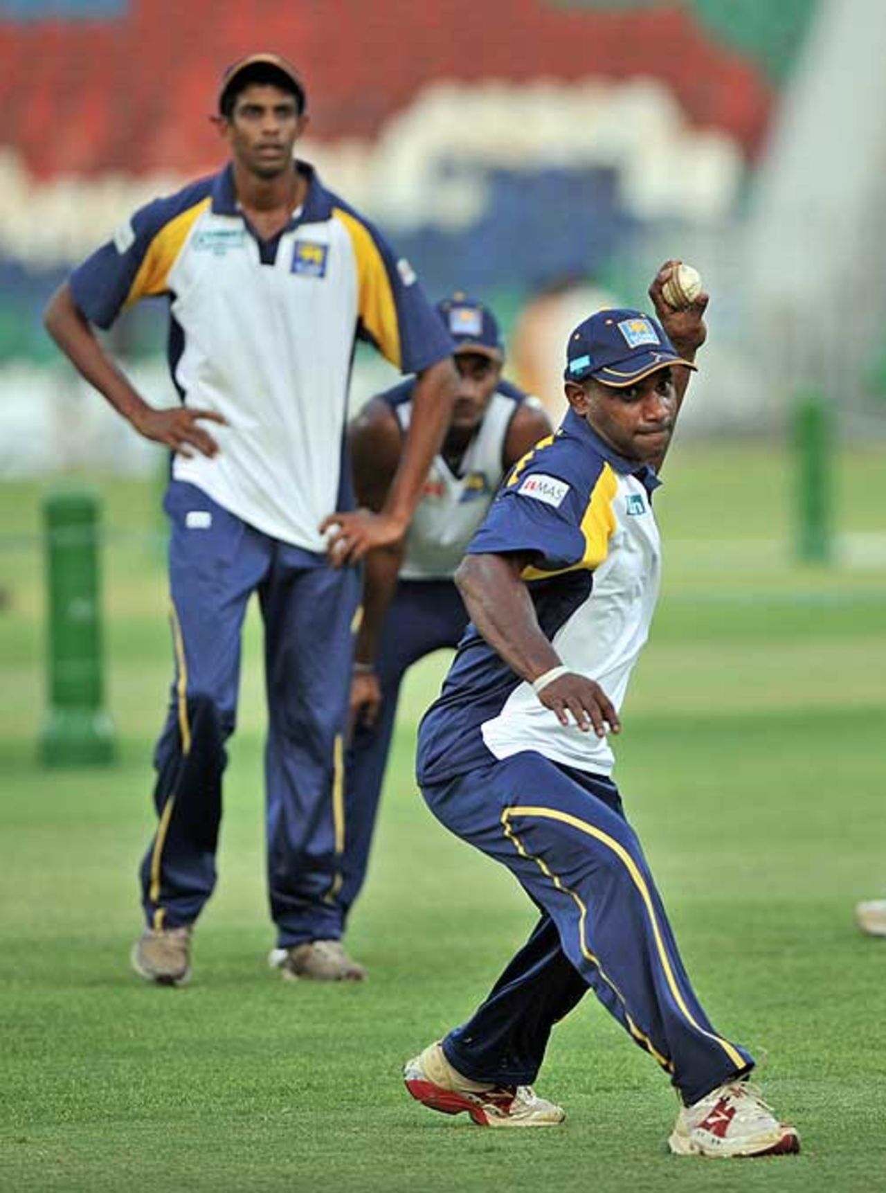 Sanath Jayasuriya takes aim at a stump, Lahore, June 23, 2008