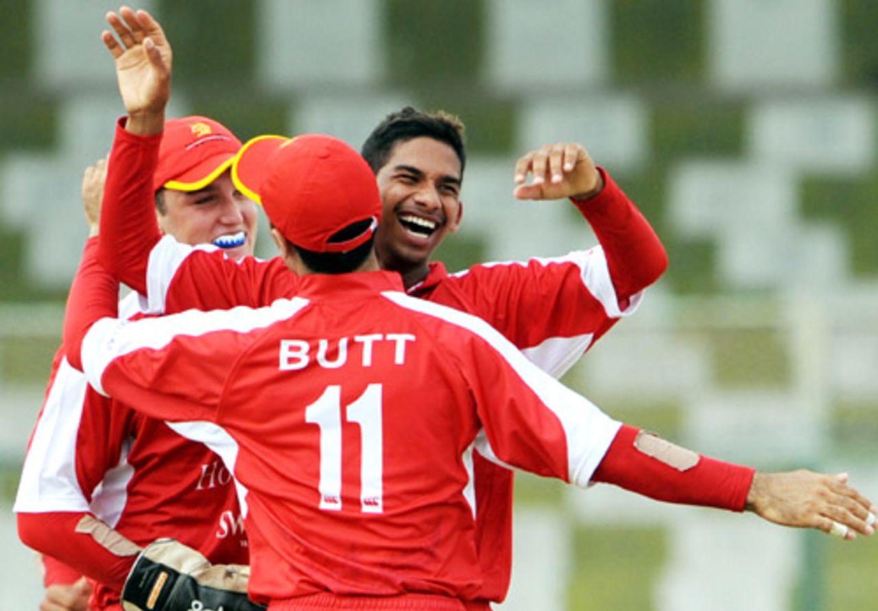 Nadeem Ahmed is congratulated by Hussain Butt after he removed Younis Khan, Pakistan v Hong Kong, Asia Cup, Karachi, June 24, 2008