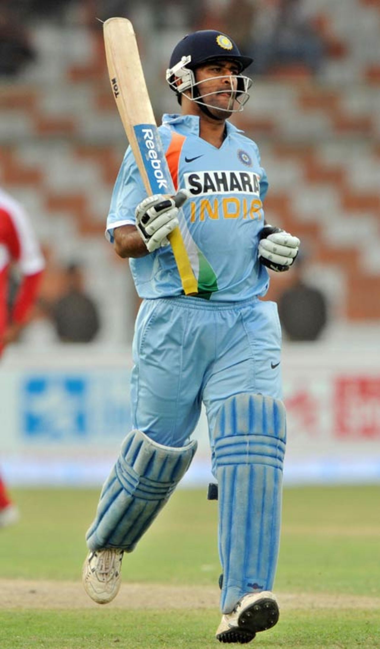 Mahendra Singh Dhoni gets his fourth ODI century, Hong Kong v India, Group B, Asia Cup, Karachi, June 25, 2008