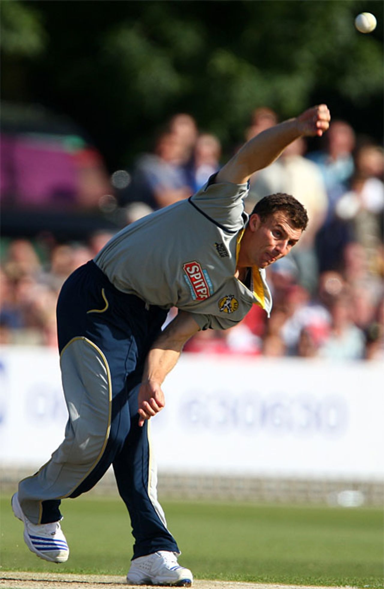 Ryan McLaren took two wickets in his spell, Kent v Surrey, Twenty20 Cup, Canterbury, June 25, 2008
