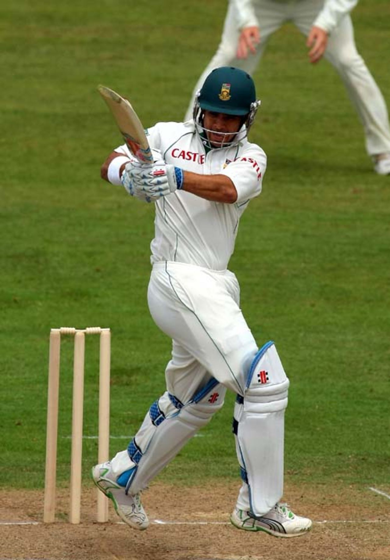 JP Duminy works one off his hips, Somerset v South Africans, tour match, 1st day, Taunton, June 29, 2008