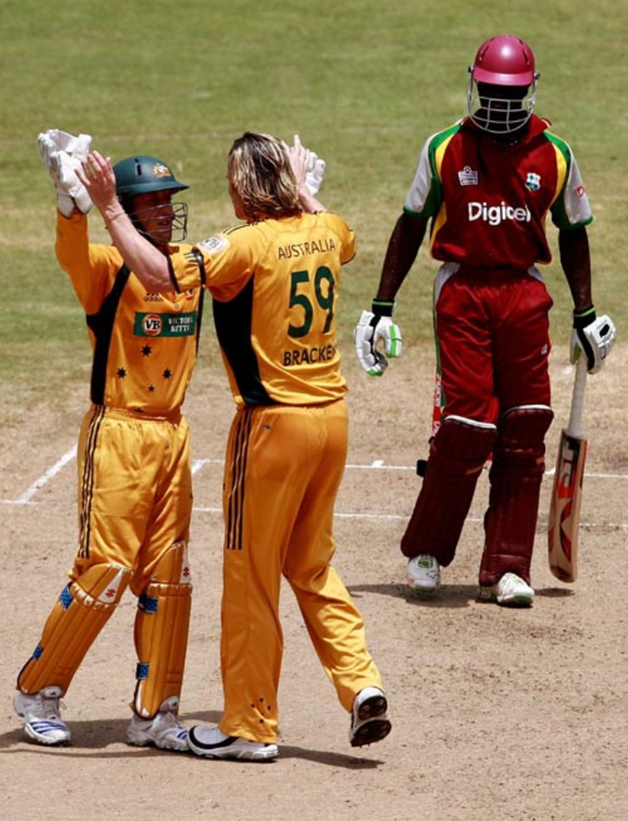 Nathan Bracken congratulates Luke Ronchi on a stumping, West Indies v Australia, 3rd ODI, Grenada, June 29, 2008