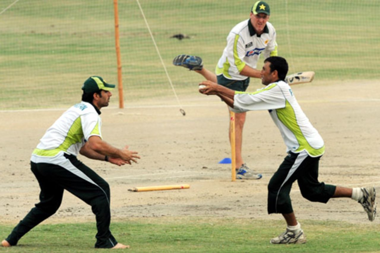 Misbah-ul-Haq and Younis Khan do some slip-catching, Karachi, July 1, 2008