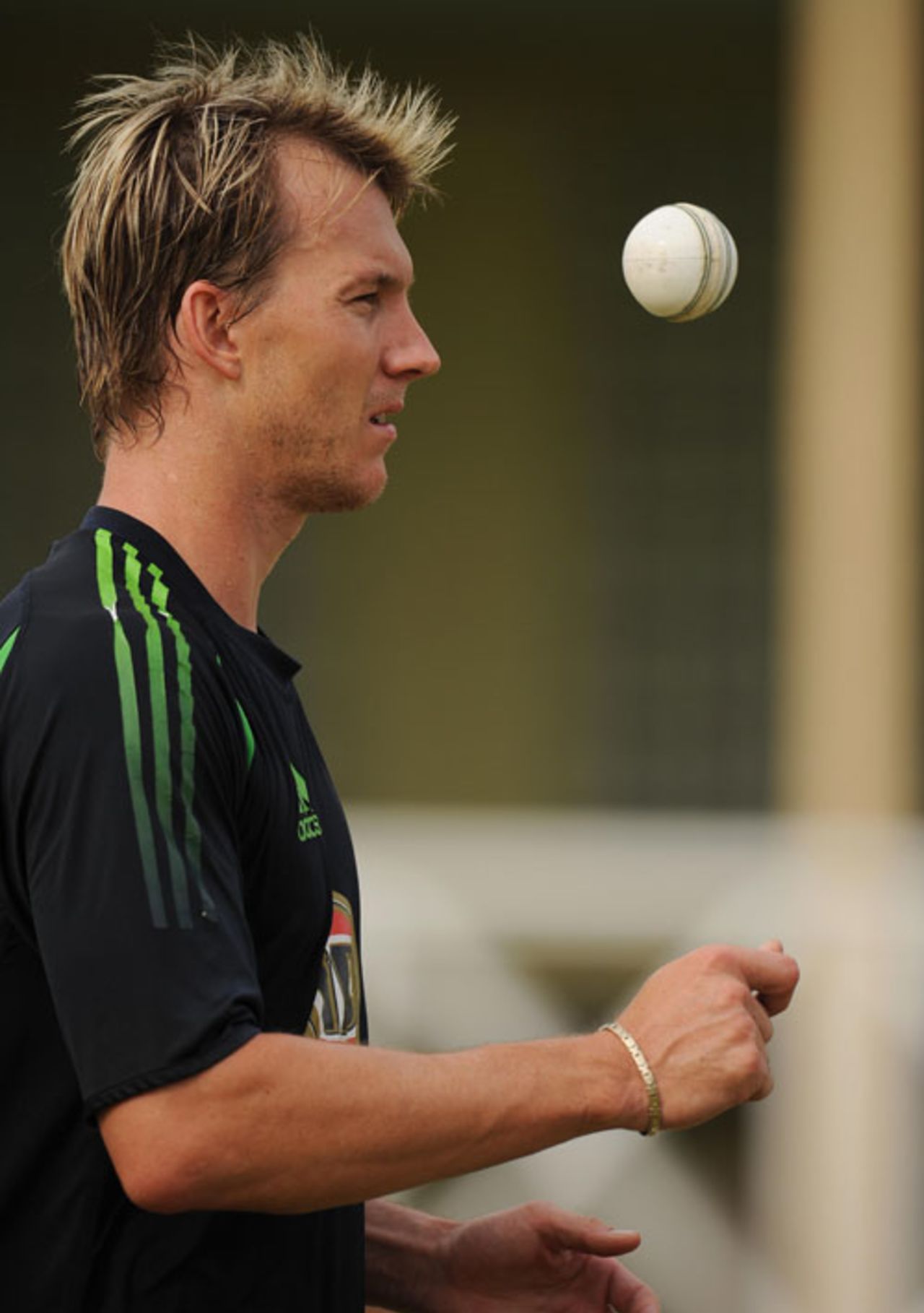 Brett Lee gets ready to bowl in the nets, St Kitts, July 2, 2008