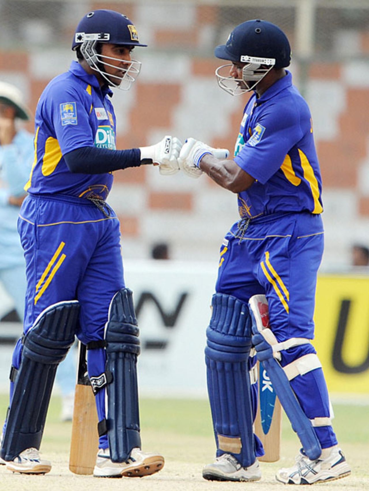 Mahela Jayawardene and Sanath Jayasuriya added 23 together, India v Sri Lanka, Asia Cup final, Karachi, July 6, 2008