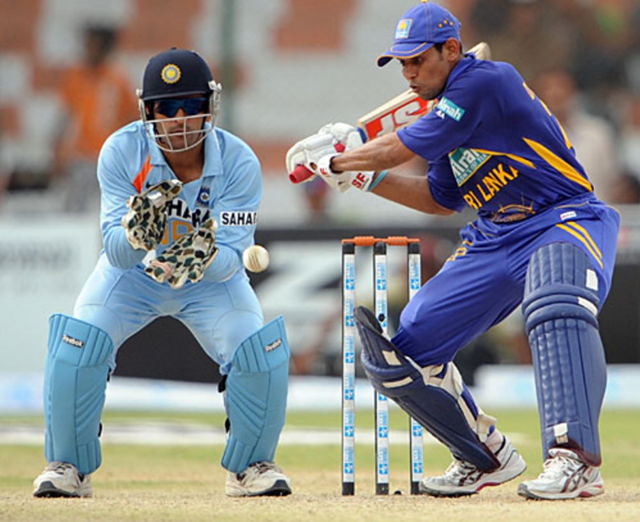 Tillakaratne Dilshan looks to cut on his way to 56, India v Sri Lanka, Asia Cup final, Karachi, July 6, 2008