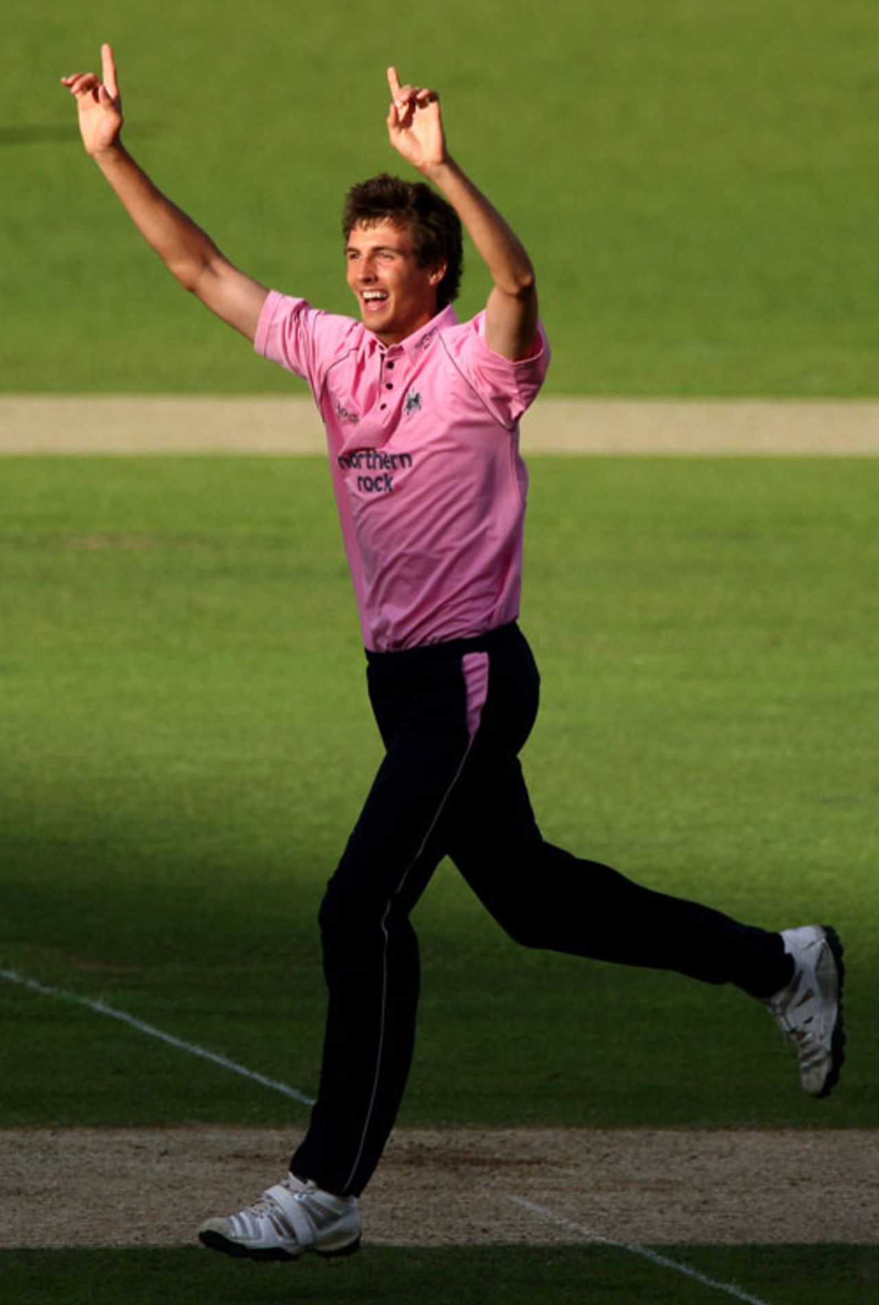 Steven Finn celebrates an early wicket, Middlesex v Lancashire, quarter-final, Twenty20 Cup, The Oval, July 8, 2008
