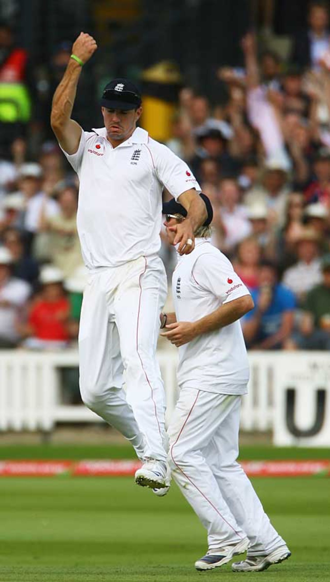 Kevin Pietersen takes the catch to remove Graeme Smith, England v South Africa, 1st Test, Lord's, 4th day, July 13, 2008