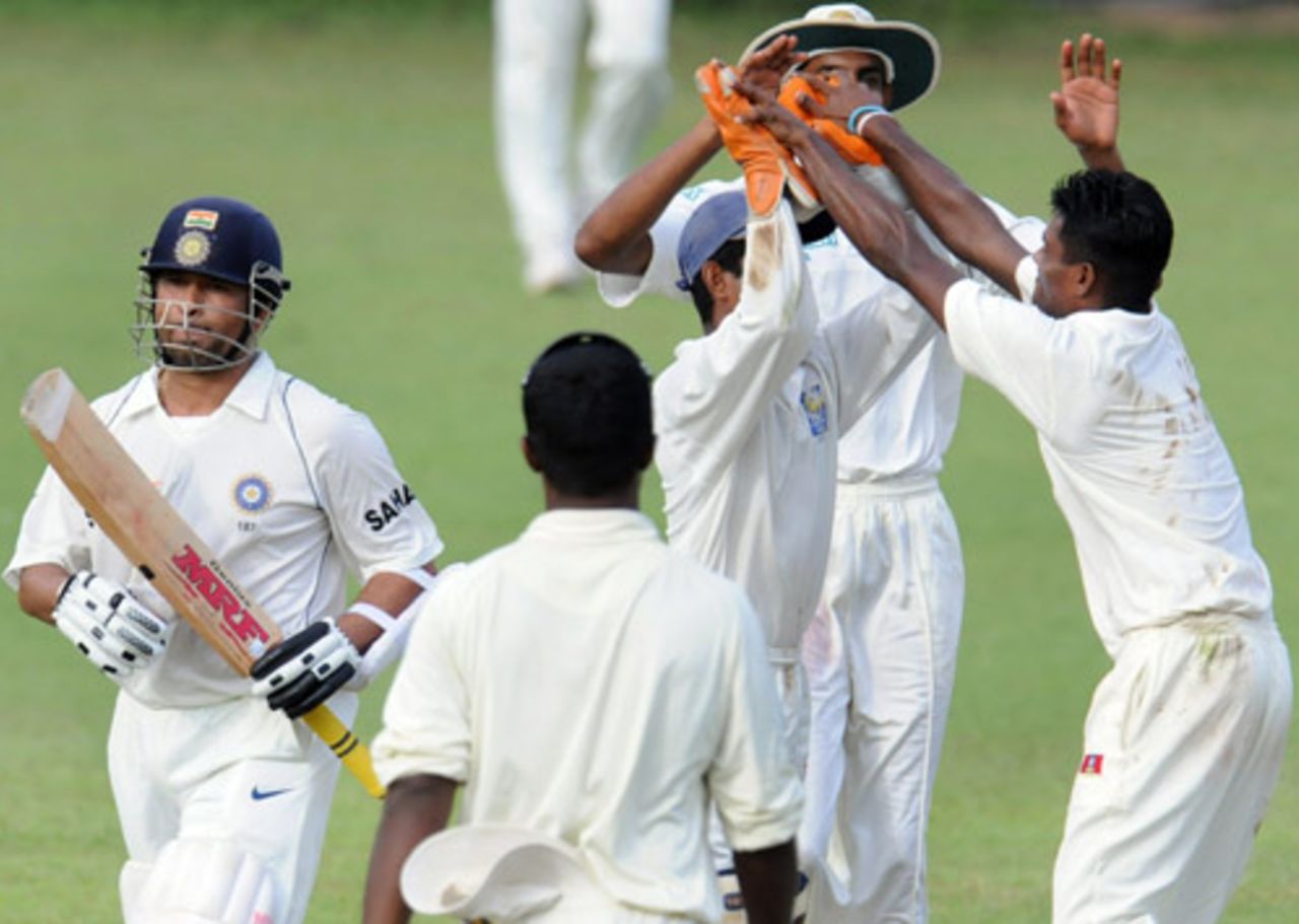 Sachin Tendulkar's dismissal leaves his opponents ecstatic, Sri Lanka Board XI v Indians, tour match, 2nd day, Colombo, July 19, 2008