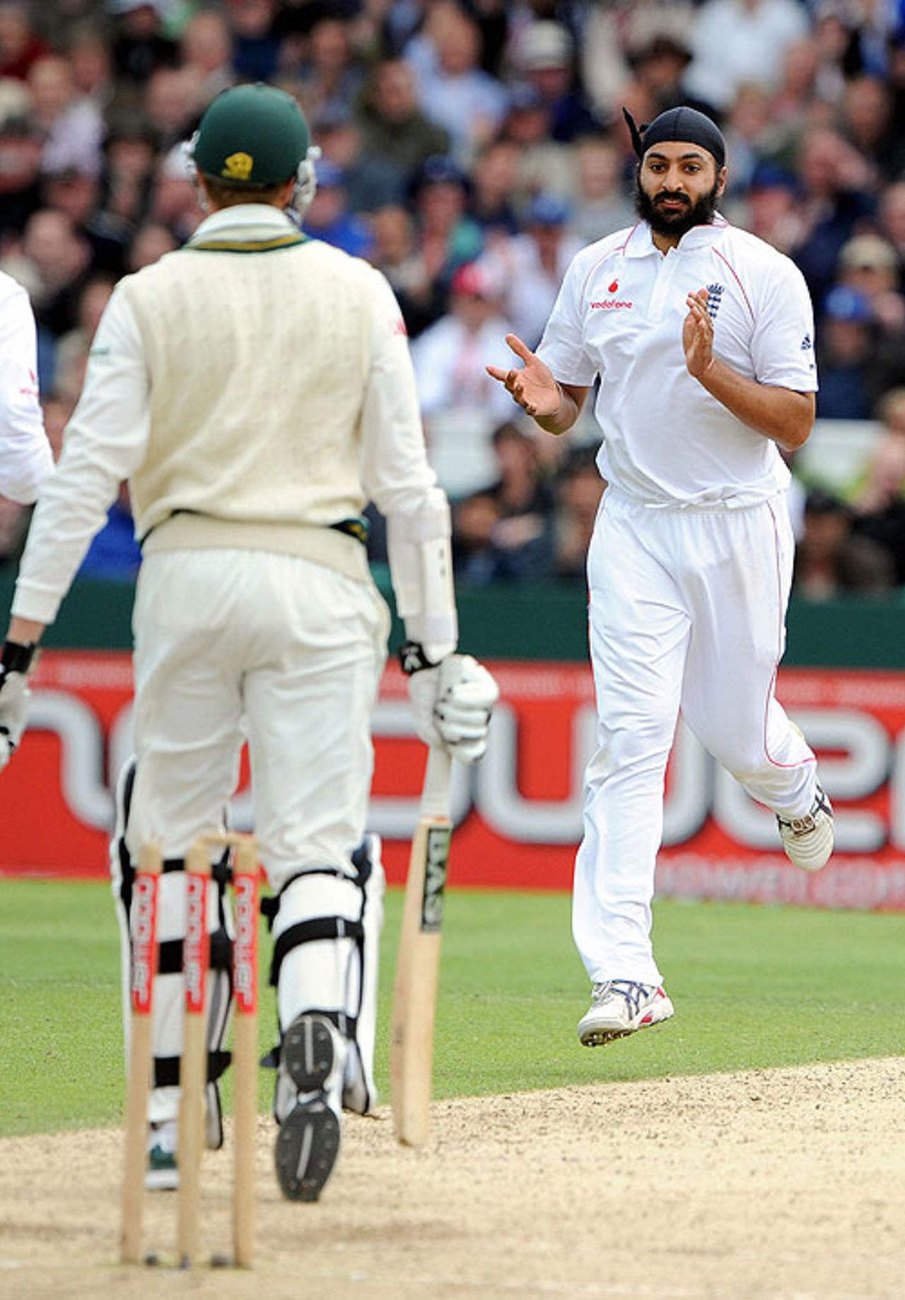 Monty Panesar dismisses Morne Morkel, England v South Africa, 2nd Test, Headingley, July 20, 2008