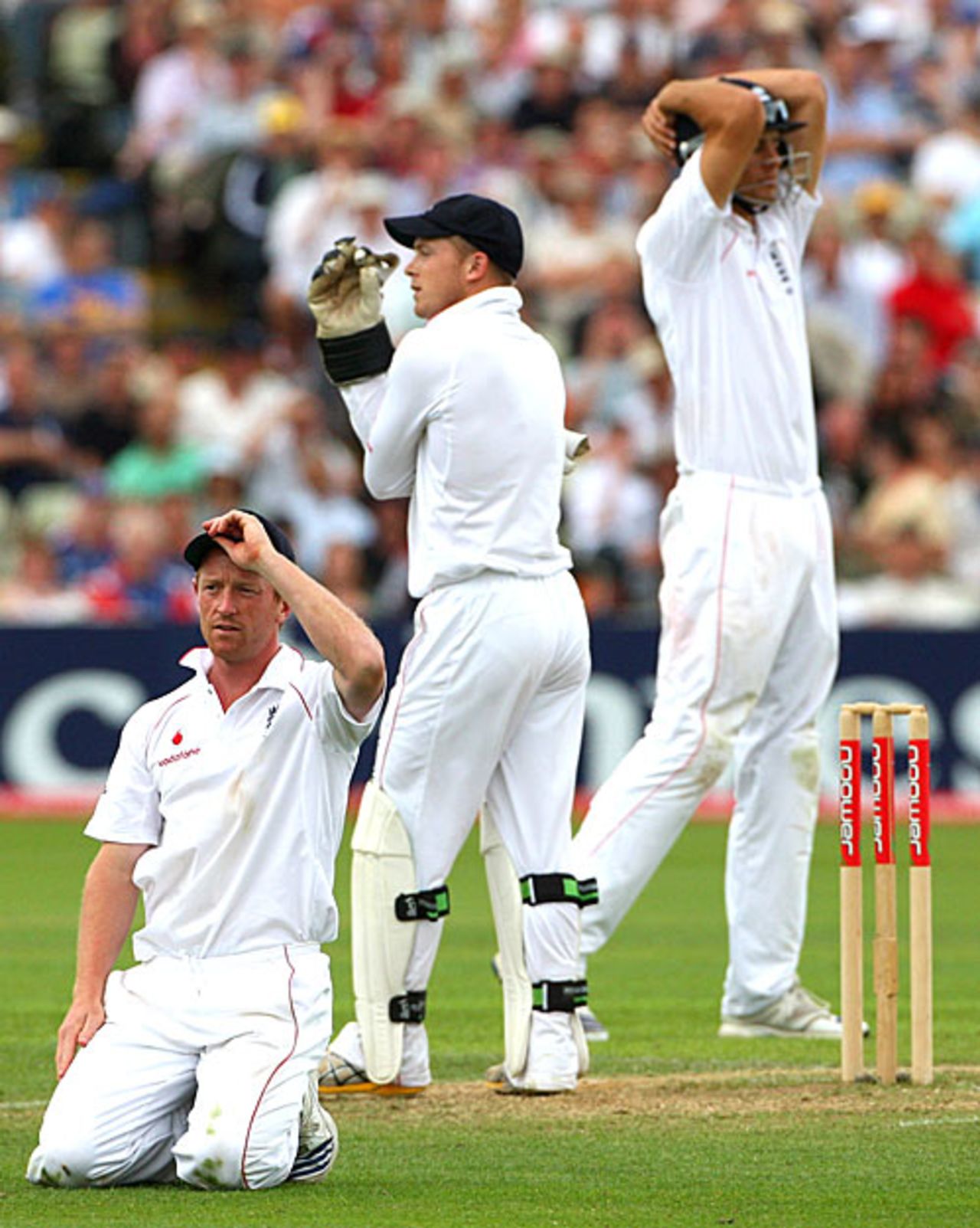 Paul Collingwood, Tim Ambrose and Alastair Cook are exasperated as another chance goes begging against South Africa, England v South Africa, 3rd Test, Edgbaston, August 2, 2008